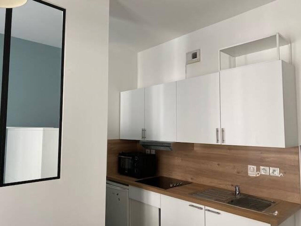 Location Appartement Beau studio meublé 28 m² La Rochelle (17000) La rochelle