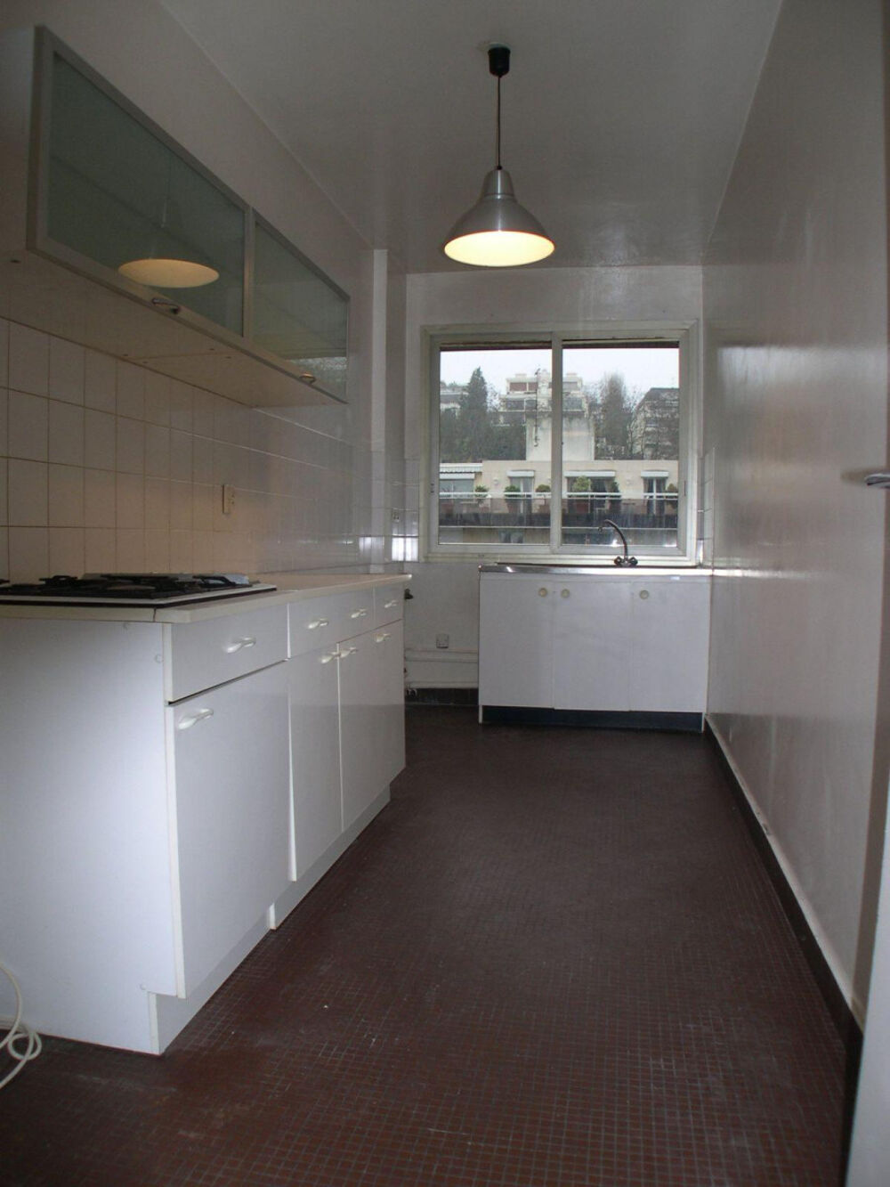 Location Appartement Grand 2 pièces 60m² dans résidence de standing Saint-cloud