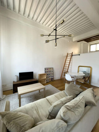  Appartement à louer 2 pièces 54 m²