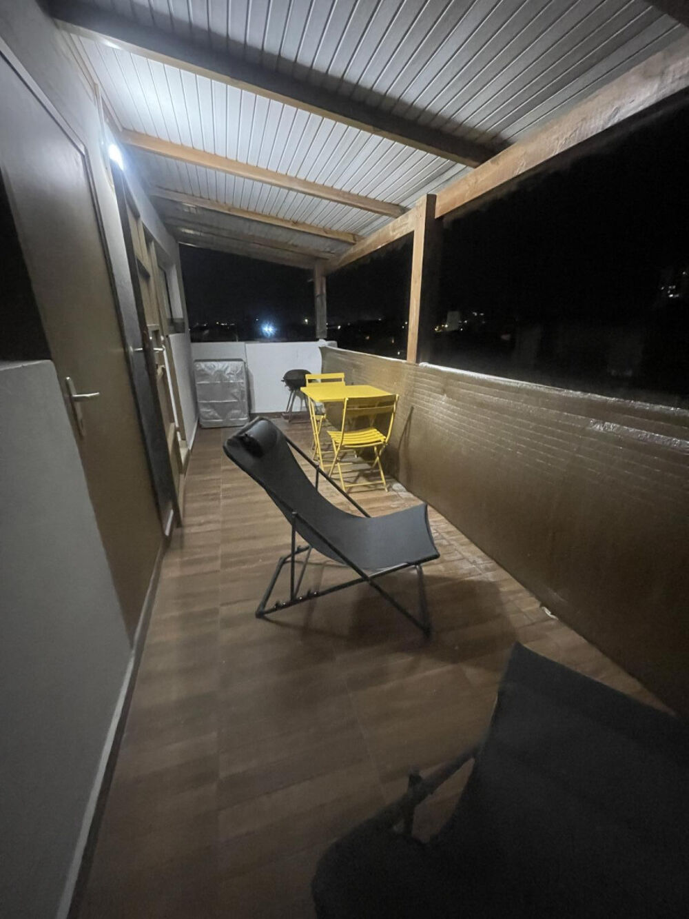 Location Appartement Chambre meublée avec balcon privatif - colocation Pointe-à-pitre