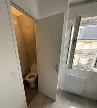  Appartement à louer 1 pièce 10 m²