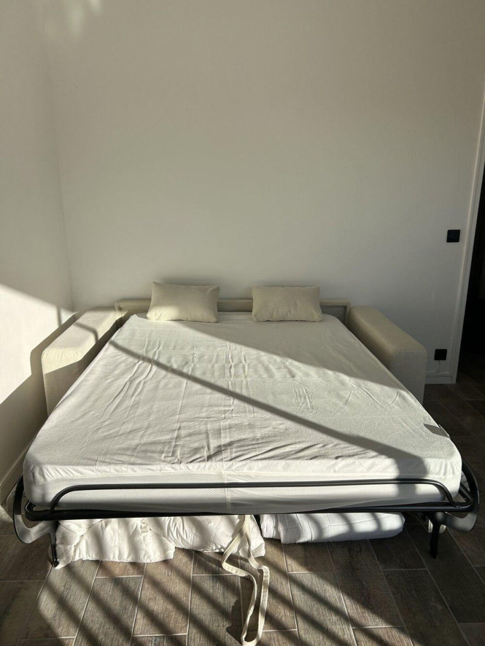 Location Appartement Beau studio meublé 25m² en bail mobilité Marseille 10