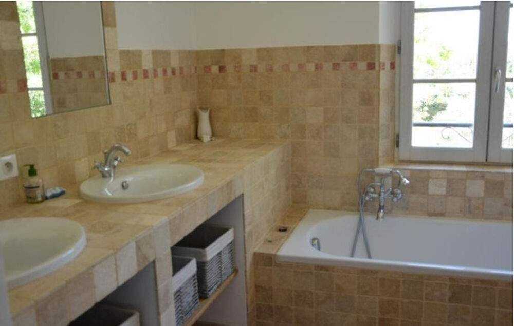 vente Maison - 5 pièce(s) - 212 m² Salernes (83690)