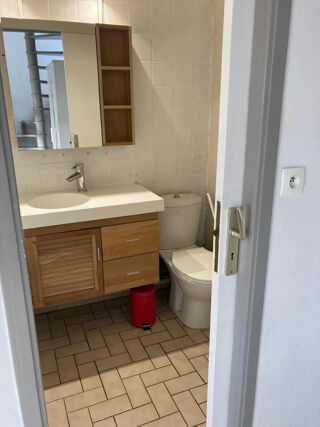  Appartement à louer 2 pièces 34 m²