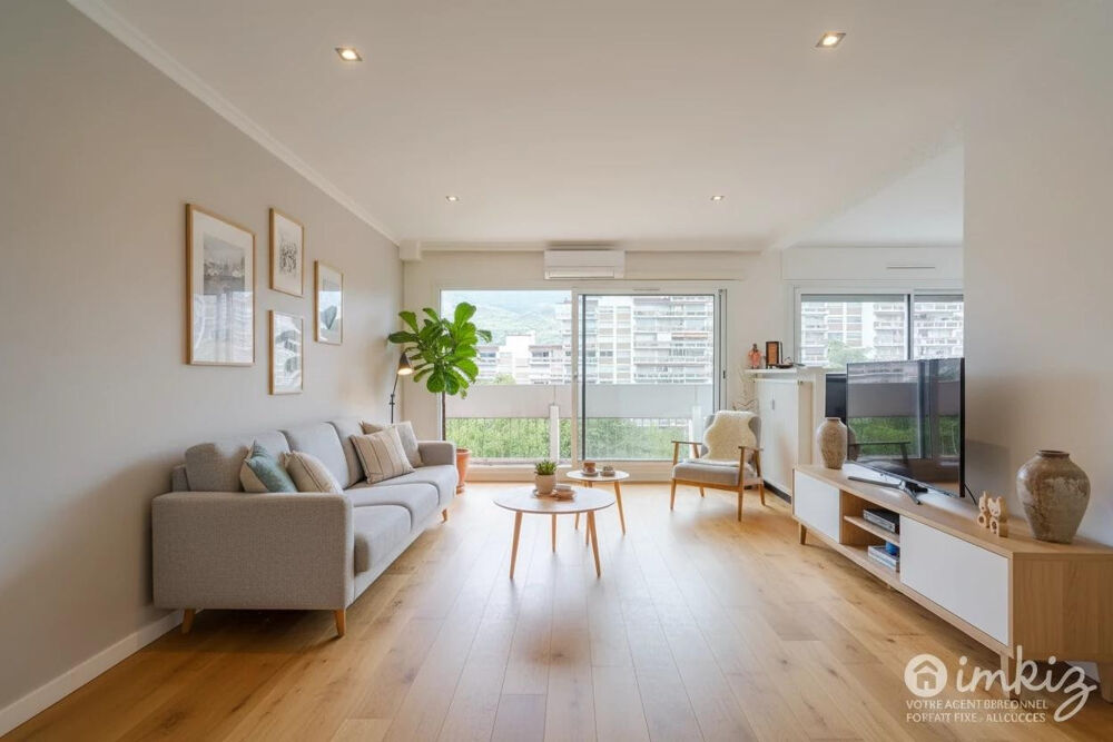 Vente Appartement Dernier étage avec vue – Grand T3 lumineux de 81m² Grenoble