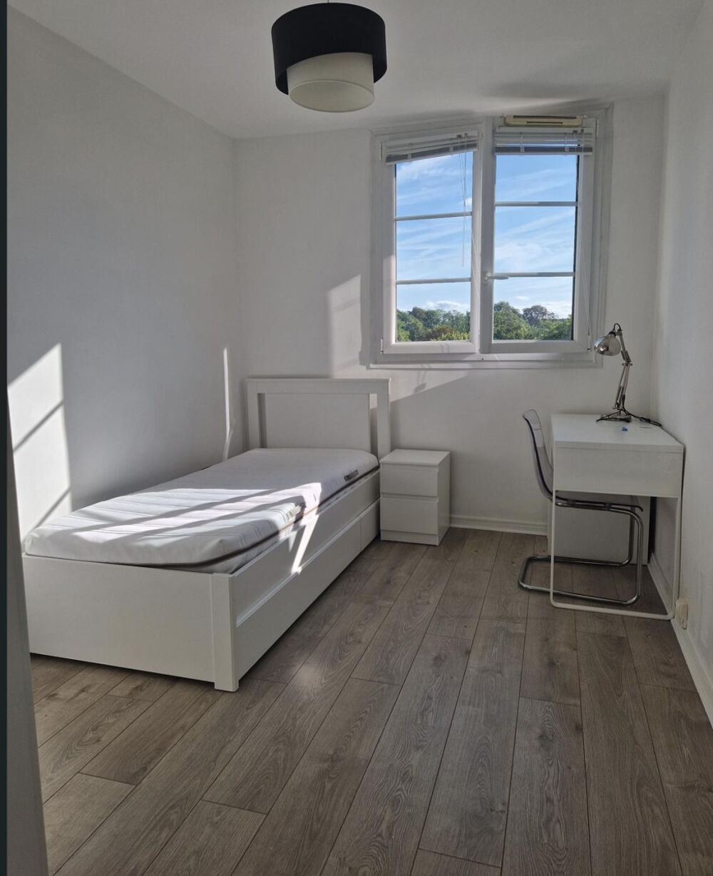 Chambre à louer - Colocation étudiante proche UPEC