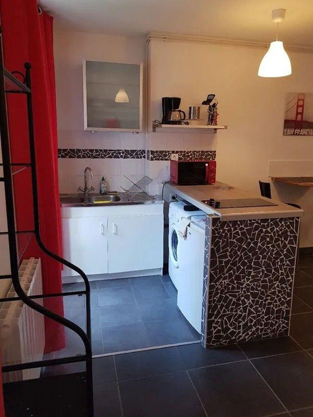 Location Appartement Beau studio meublé 28m² Saint-Étienne