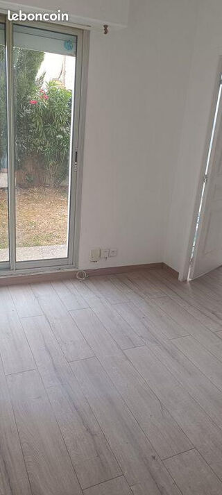  Appartement à louer 2 pièces 36 m²