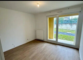  Appartement à louer 1 pièce 25 m²