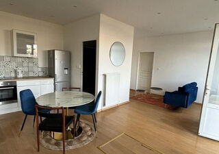  Appartement à louer 2 pièces 48 m²