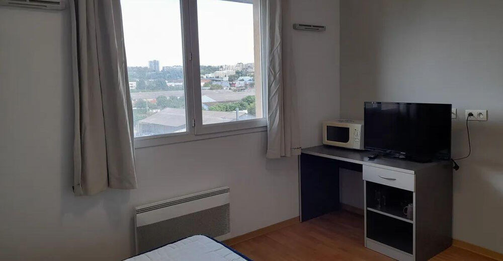Location Appartement Beau studio meublé 21 m² dans résidence étudiante Marseille 12