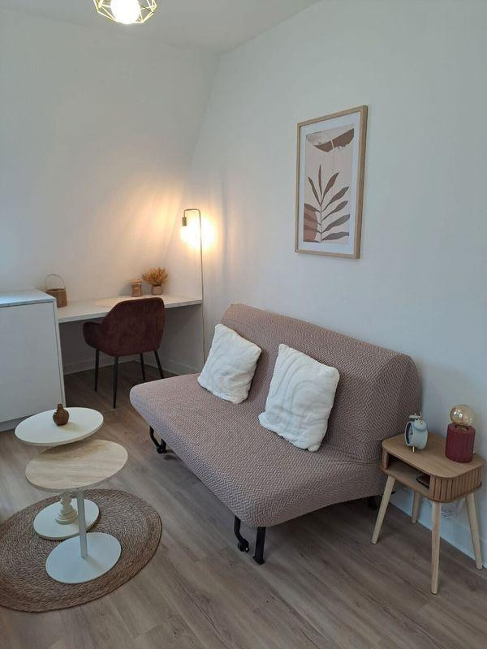 Location Appartement Studette meublé totalement rénové Montmartre Paris 9