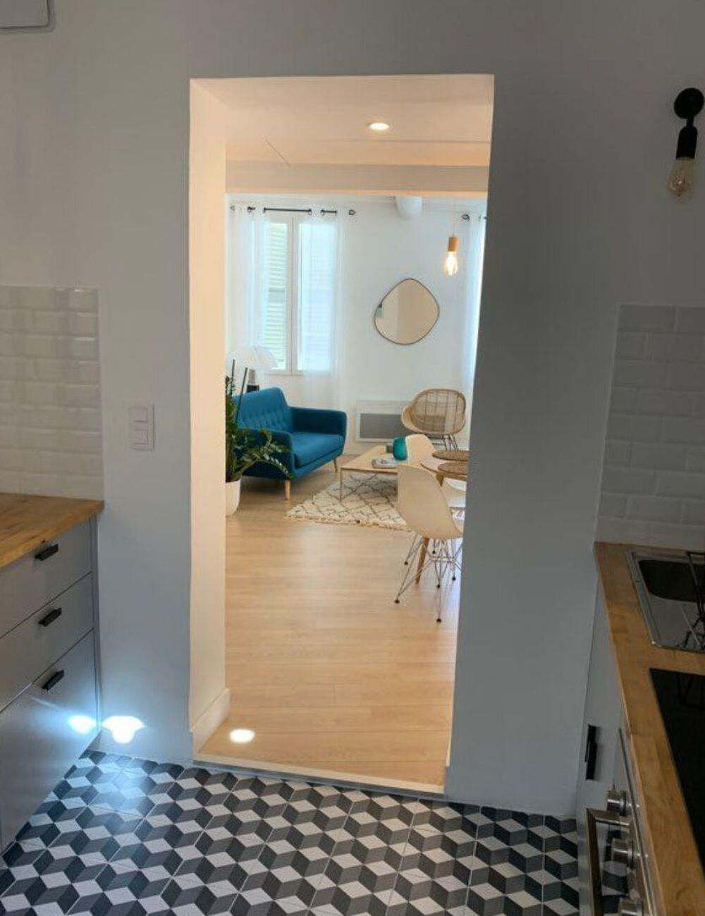 Location Appartement Appartement meublé T2 rue Fabrot Aix en Provence Aix-en-provence