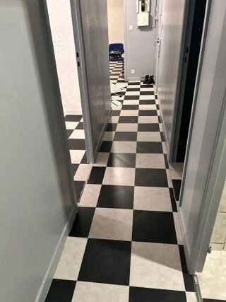  Appartement à louer 5 pièces 92 m²