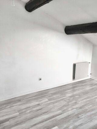  Appartement à louer 3 pièces 72 m²
