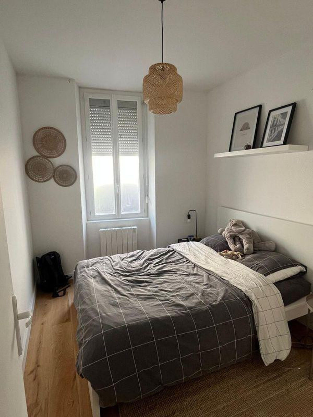 Location Appartement Beau t2 meuble bdx centre rdc Bordeaux