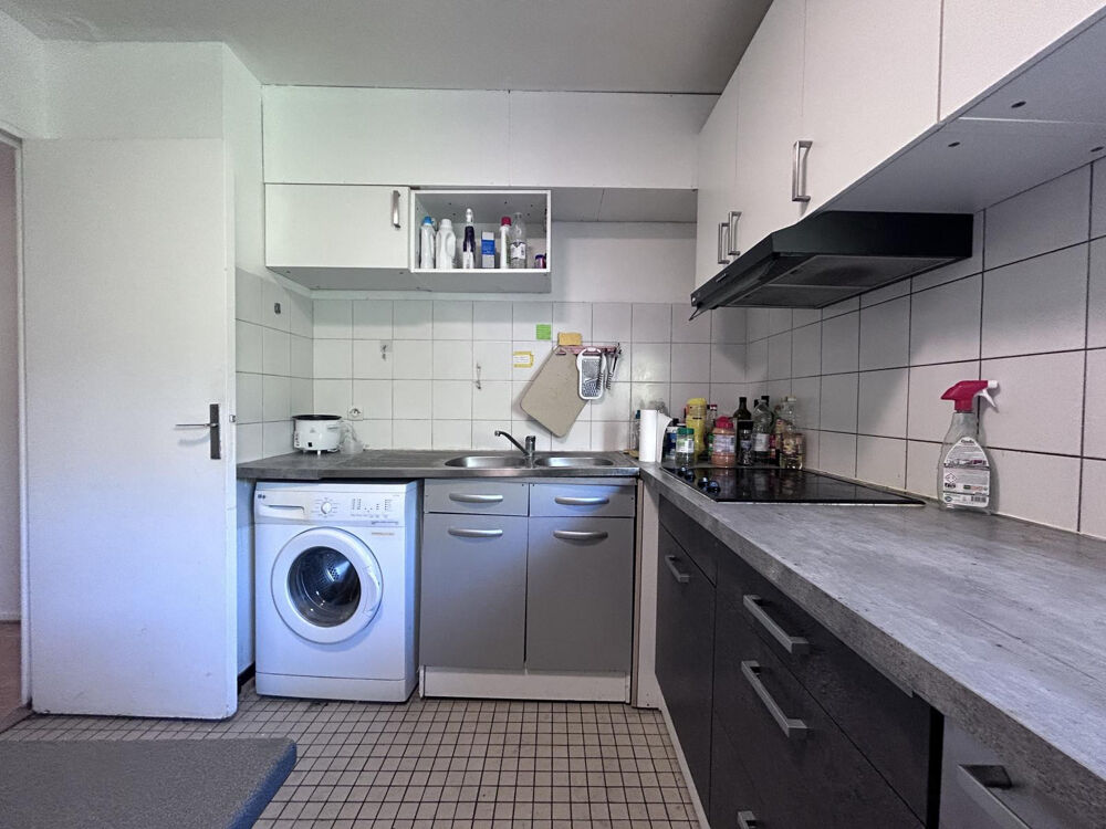 Location Appartement Demi-studio meublé salle de bain et WC privatifs Créteil