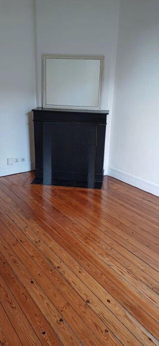  Appartement à louer 2 pièces 28 m²