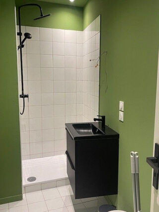  Appartement à louer 2 pièces 33 m²