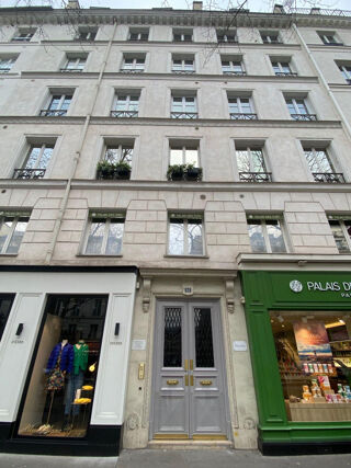  Appartement à louer 4 pièces 83 m²