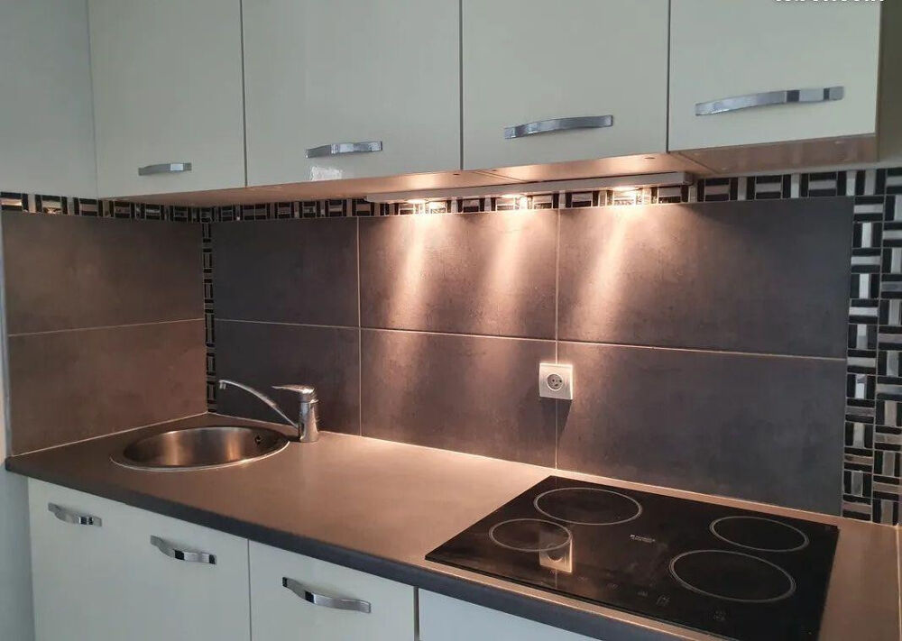 Location Appartement Beau 2P meublé 42m² +balcon face ile de la Jatte Courbevoie