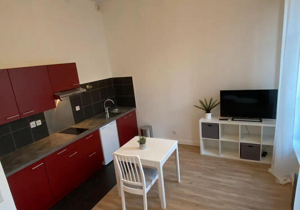 Location Appartement Super Appartement T2 Meublé Marseille 13002 Marseille 2