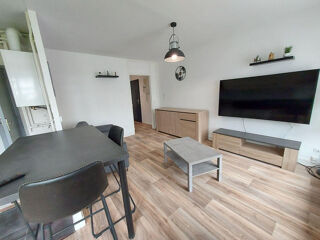  Appartement � louer 4 pi�ces 81 m�