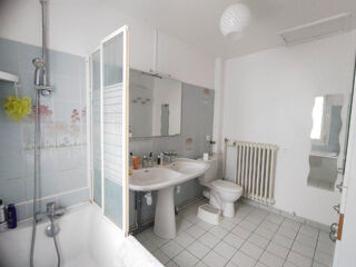  Appartement à louer 1 pièce 88 m²