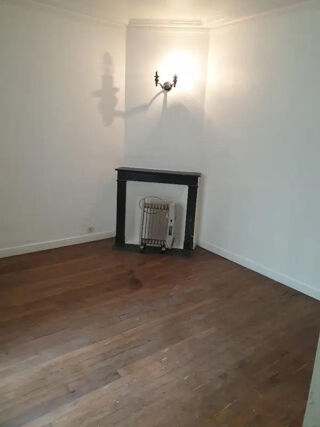  Appartement à louer 2 pièces 28 m²
