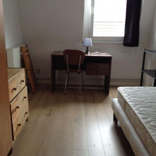  Appartement à louer 1 pièce 12 m²