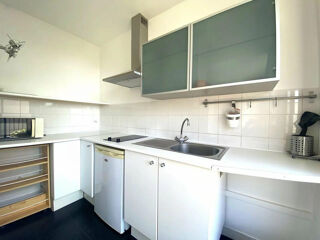  Appartement à louer 1 pièce 31 m²