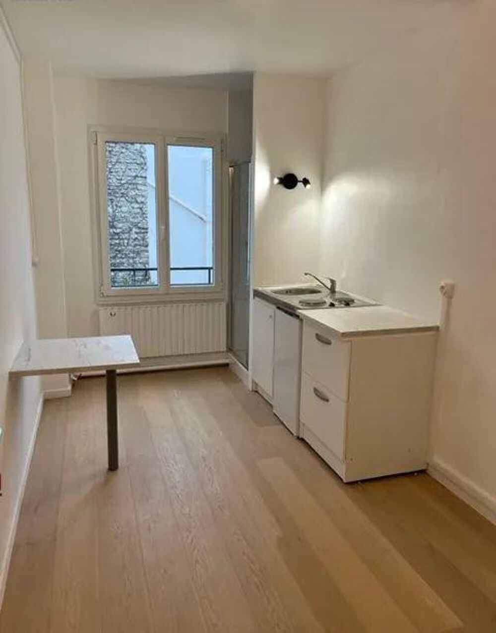 Location Appartement Beau studio meublé 12m2 Neuilly Sur Seine Neuilly-sur-seine
