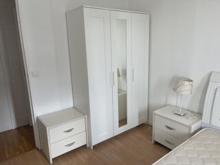  Appartement à louer 1 pièce 75 m²