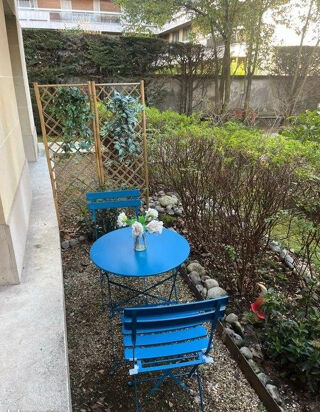  Appartement à louer 1 pièce 14 m²