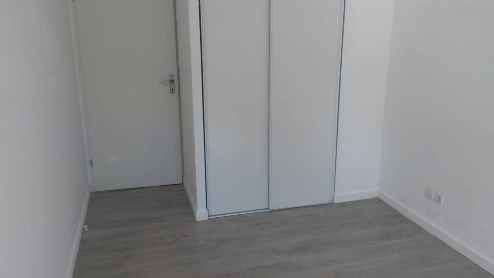 Location Appartement Beau T3 63m² avec terrasse 20m² Quartier Botanique Tours