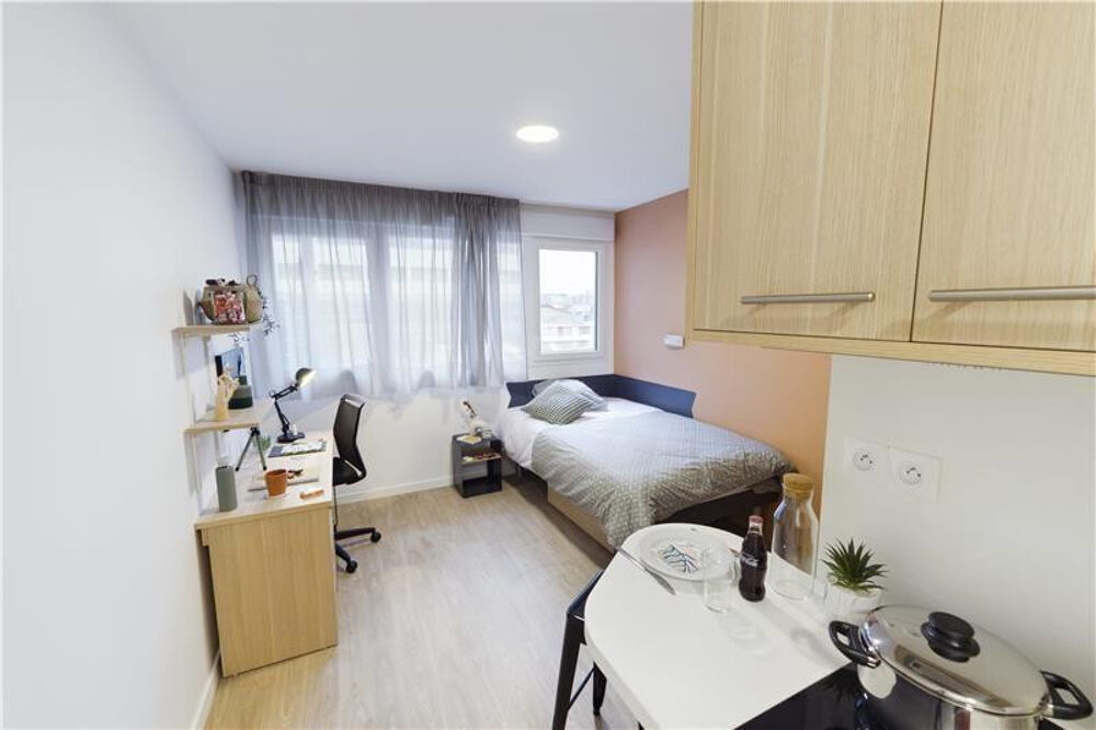 Location Appartement Studio meublé et équipé Clermont-ferrand