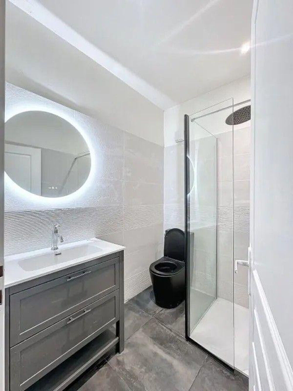 Location Appartement Beau 3P 55m² entièrement rénové avec terrasse Bordeaux