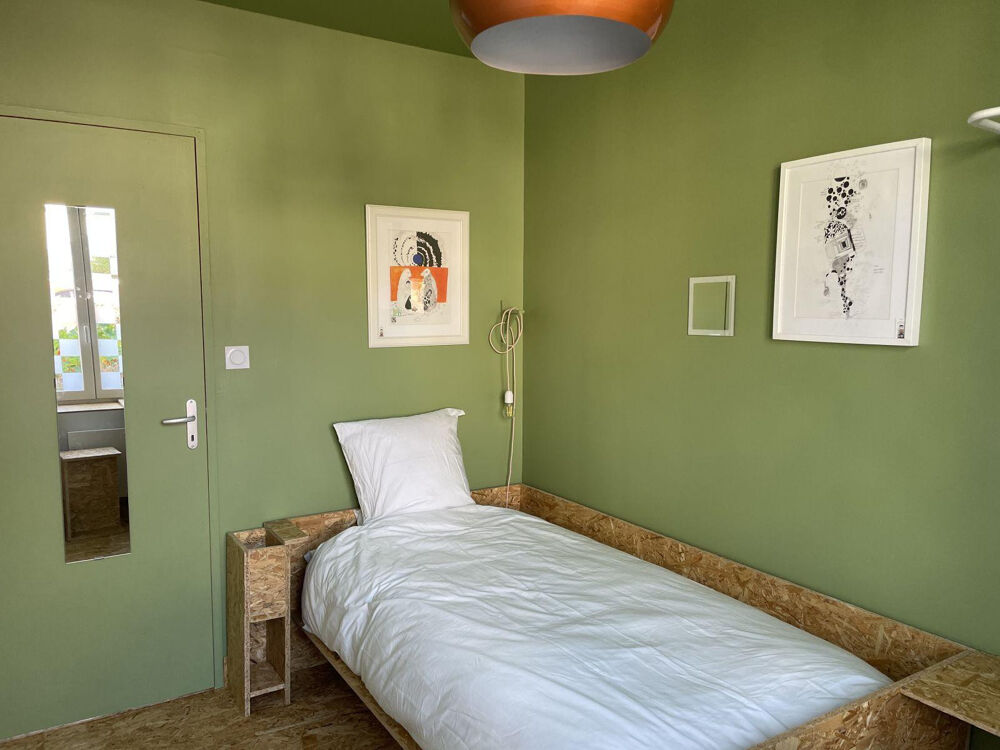 Location Appartement Appartement meublé rénové RDC dans rue tranquille. Brest