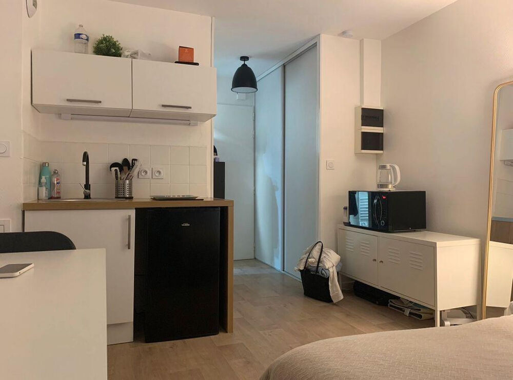 Location Appartement Beau studio meublé 19m² UCO Angers Angers