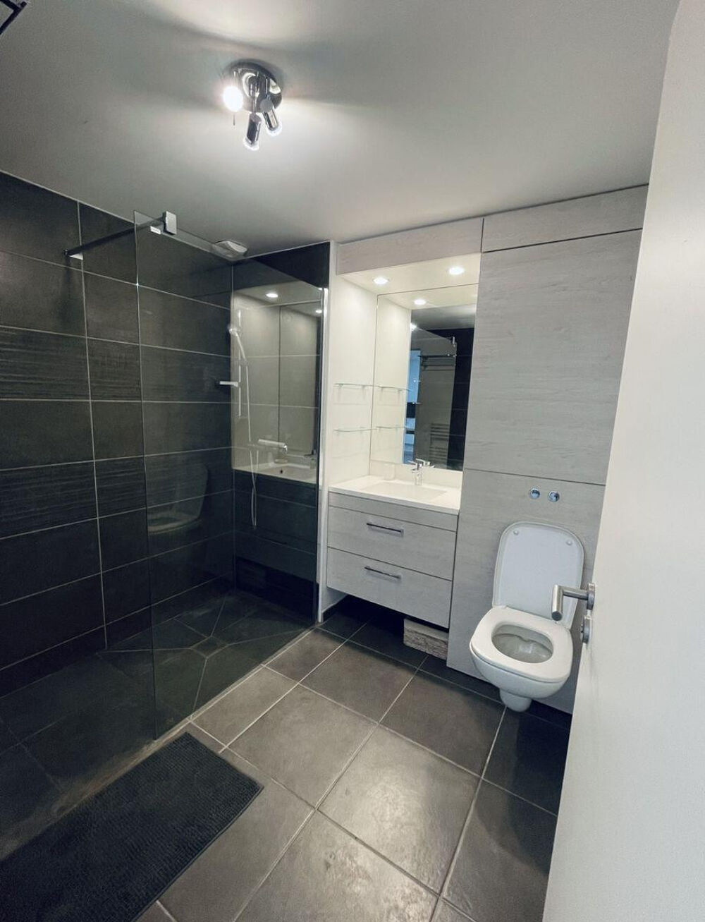 Location Appartement Appartement meublé à louer proche calanques Marseille 9
