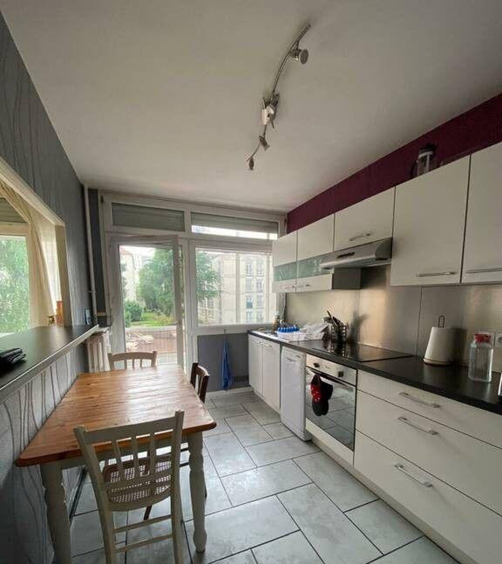 Location Appartement Belle chambre meublée 10m² avec terrasse Saint-Étienne
