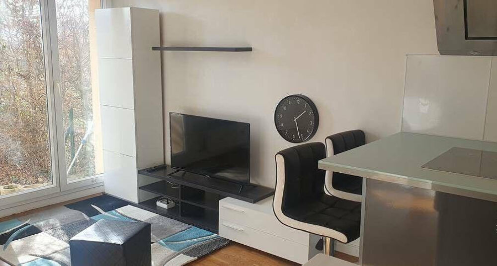 Location Appartement Superbe studio 37m² équipé avec jardin 18m² Villepreux