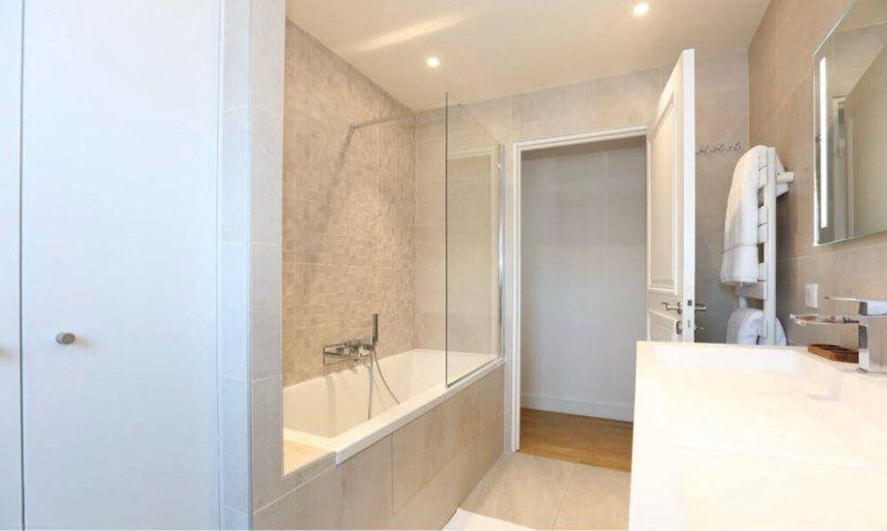 Location Appartement Superbe 2 pièces rénové – Paris 11e Rue Oberkampf Paris 11
