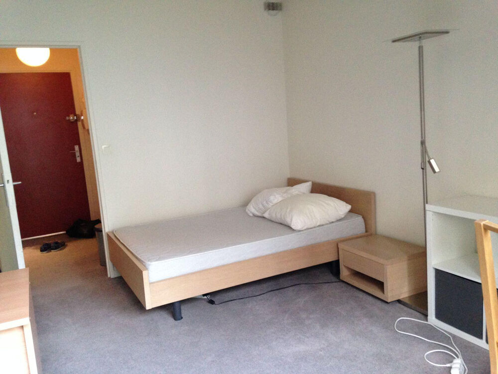 Location Appartement Studio Porte Maillot Paris 17