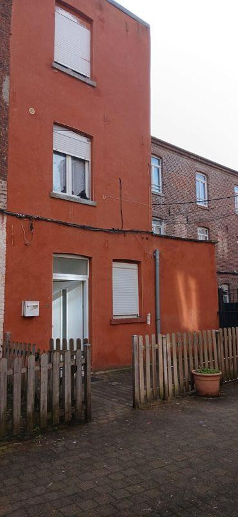 Location Appartement Beau studio meublé 34m² Lille Wazemmes Lille