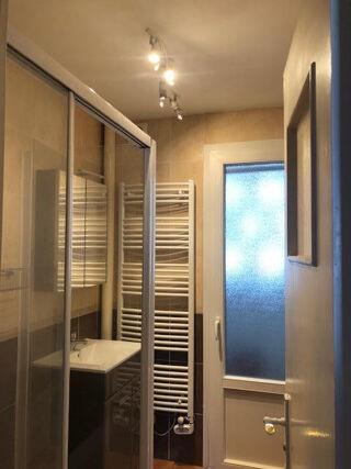  Appartement à louer 4 pièces 67 m²