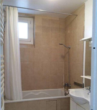  Appartement � louer 1 pi�ce 20 m� Courbevoie