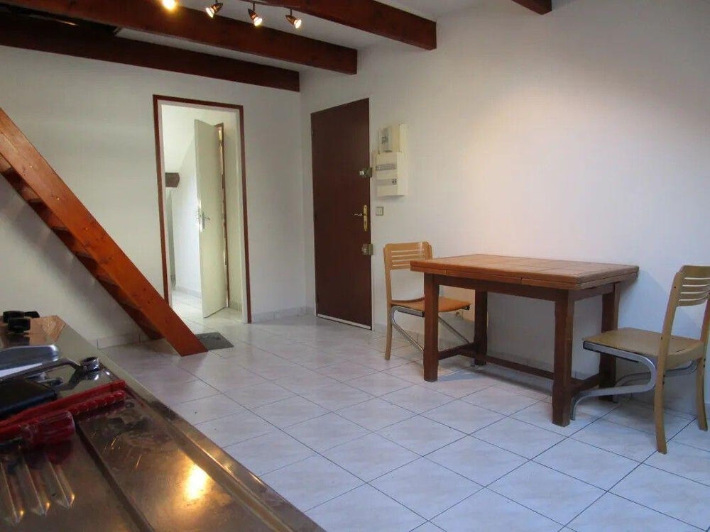 Location Appartement Beau T2 refait à neuf gare de Corbeil Essonnes Corbeil-essonnes