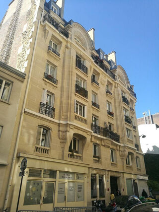  Appartement à louer 2 pièces 46 m²