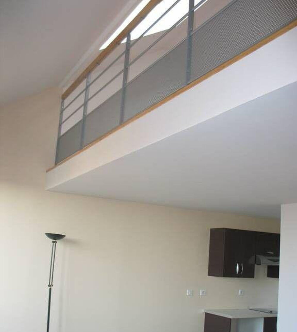 Location Appartement Beau 2P 34m² lumineux vue dégagée sans vis-à-vis Clamart